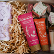 New Mother Gift Hamper Baby and Mumma Gifts.jpg